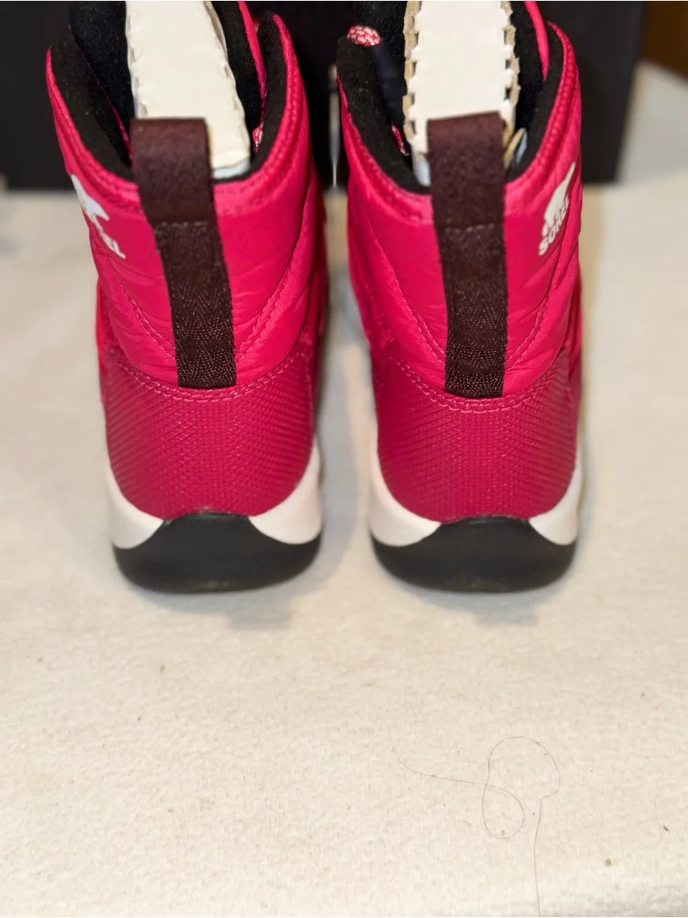 Sorel Kids'WhitneyII Short Lace Boot,a vibrant,waterproof,insulated winter boot